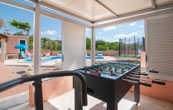 Holiday Home Perunika Zezevica Eksteriør bilde
