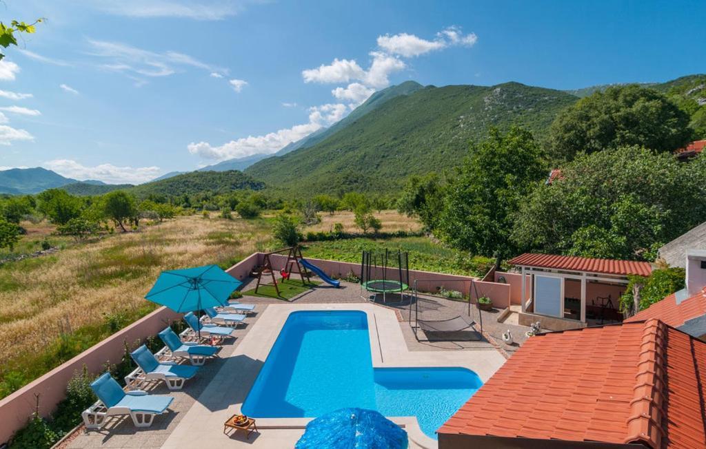 Holiday Home Perunika Zezevica Eksteriør bilde